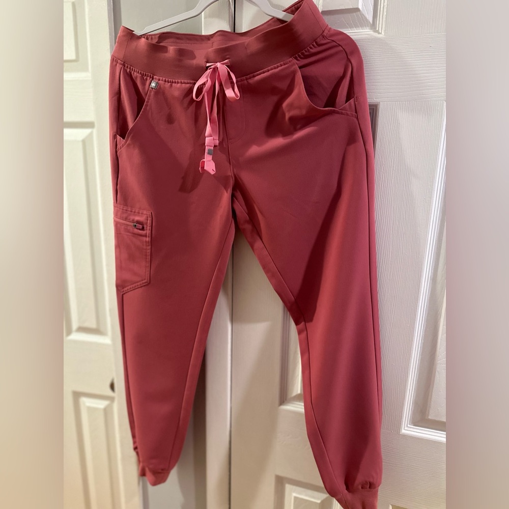 Figs Zamora Joggers BCA Quartz Small Gently Worn Good Condition (1 flaw)